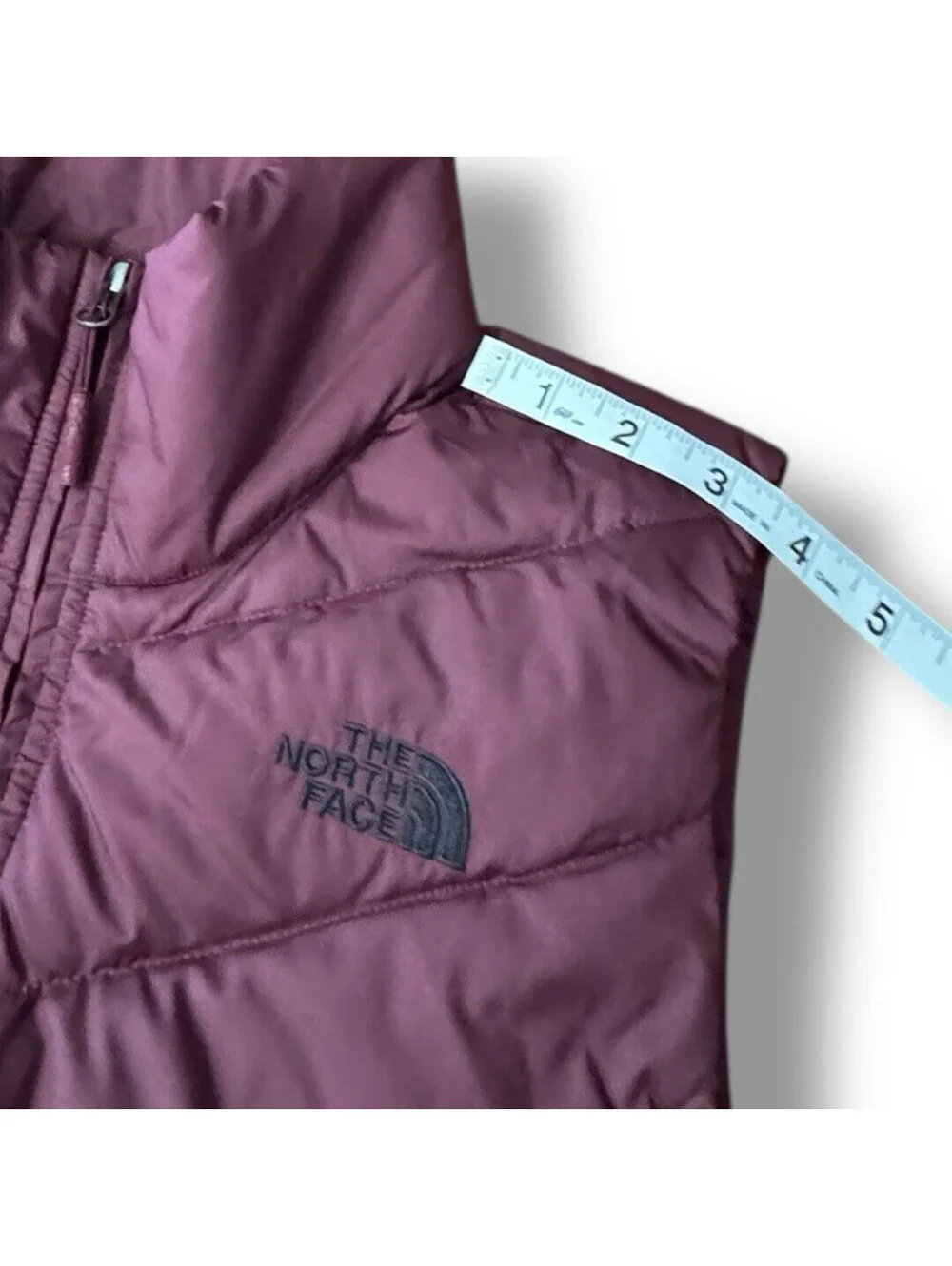 The North Face Burgundy Goose Down Puffer Vest Full Zip 550 Fill Women’s Size M